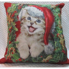 Meowy Kitty Christmas Wreath Cushion Cover