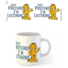 Garfield Just Pretend Mug